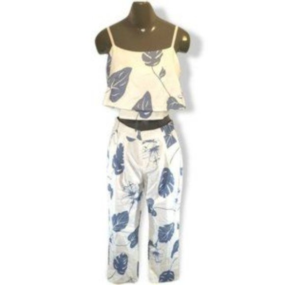 Fancyinn Women's White Floral Sleeveless Crop Top & Pant Outfit Set Size Medium - Picture 1 of 4